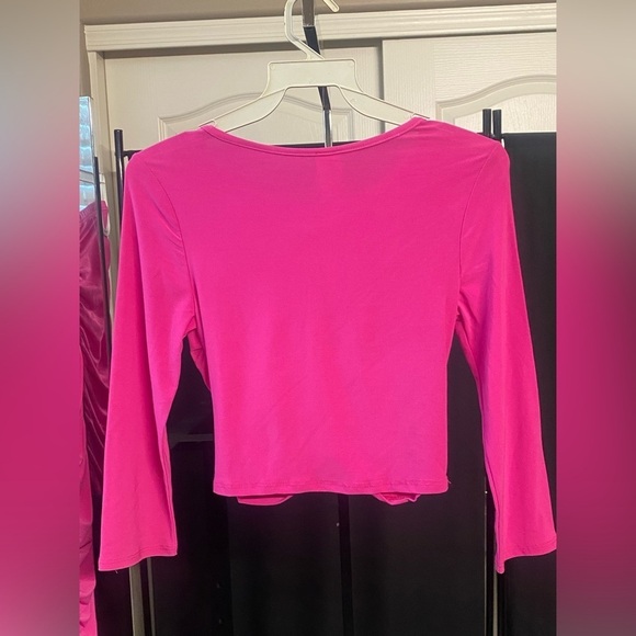 ‼️PINK TWO-PIECE SET‼️ - Picture 6 of 8